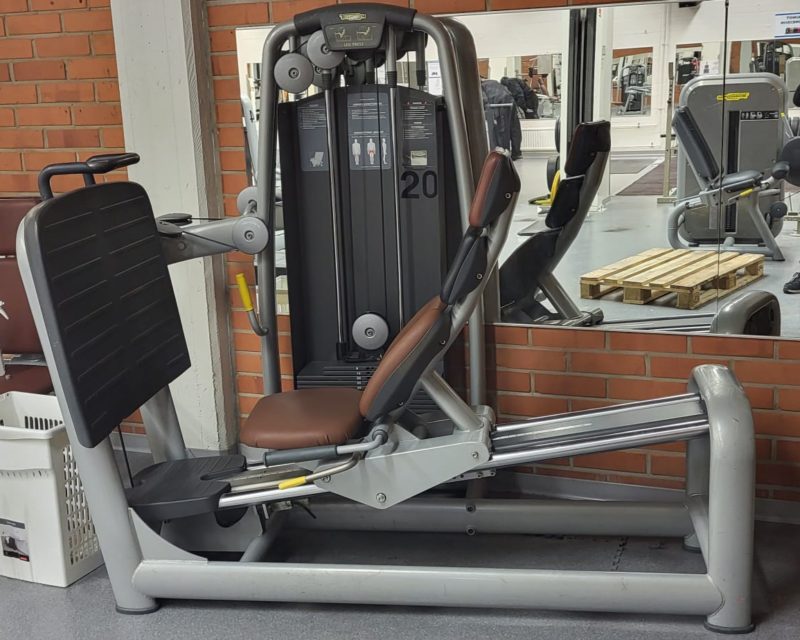 Technogym jalkaprässi 190kg